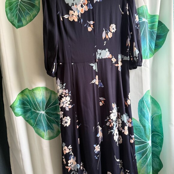 Nordstrom Signature Button Front Stretch Silk Dress (NWT) Size 12 - Picture 5 of 5